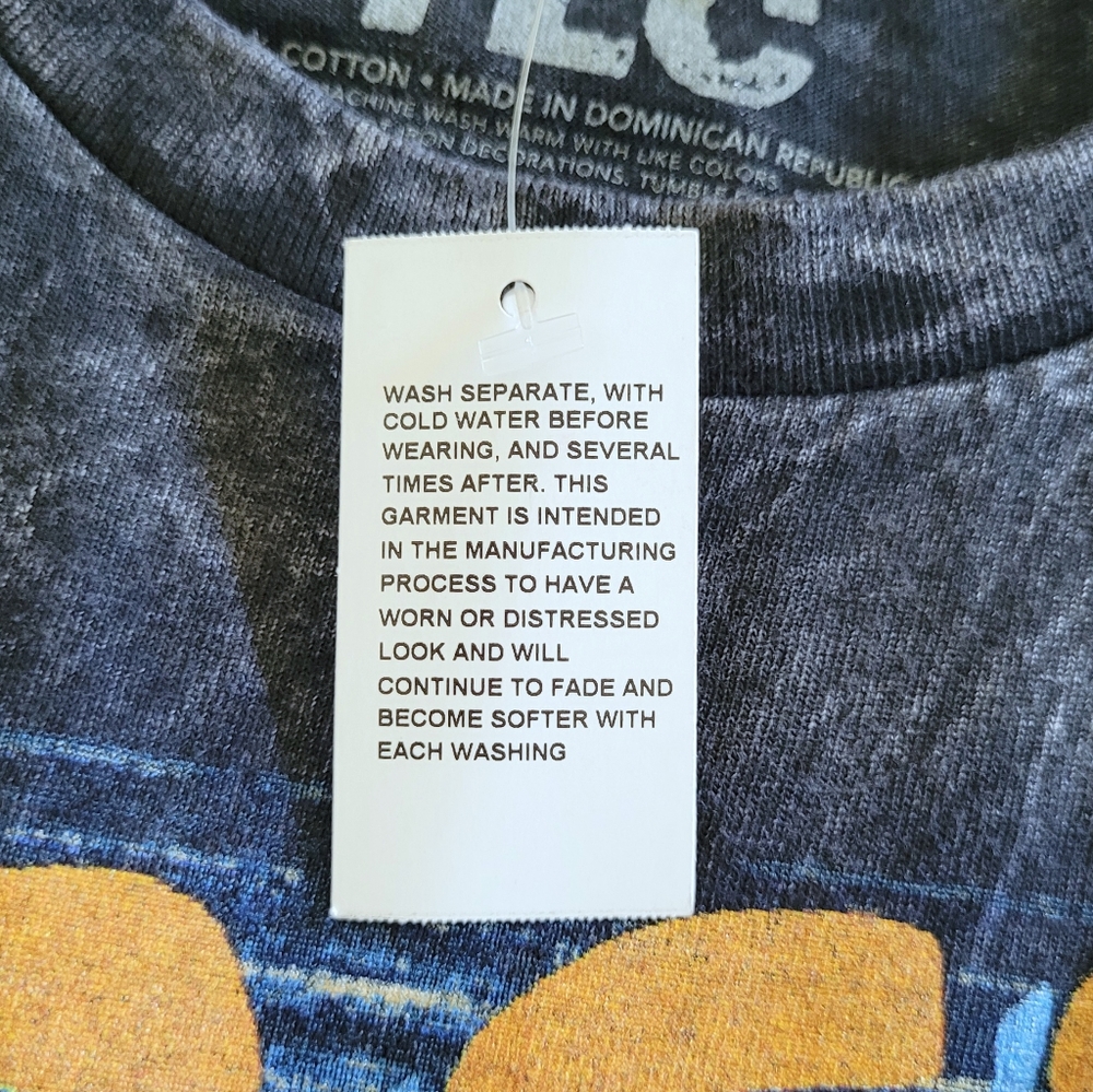 TLC "Crazy🤪 Sexy💋 Cool😎" Tee👕 - NWT - Picture 6 of 10